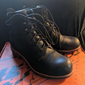 Red Wing Steel Toe Boots (Women's size 8.5 Wide)
